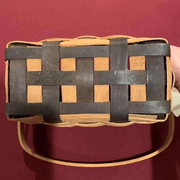Longaberger Basket And Protector From 1988 - Picture 5 of 11